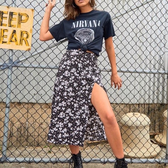 Small floral slit hip wrap skirt S M L XL - Picture 6 of 6